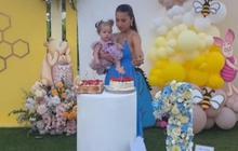 Digelar di Outdoor, 10 Foto Pesta Ulang Tahun Pertama Kamari Anak Jennifer Coppen