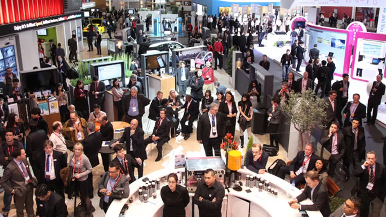 7 Gadget Paling Inovatif di MWC 2015