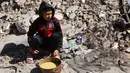 Otoritas kesehatan yang berbasis di Gaza pada Selasa (15/10/2024) mengatakan bahwa sejak 7 Oktober 2023, agresi militer Israel di Gaza telah menyebabkan 42.344 warga Palestina tewas serta kerusakan besar pada rumah dan infrastruktur. (Omar AL-QATTAA/AFP)