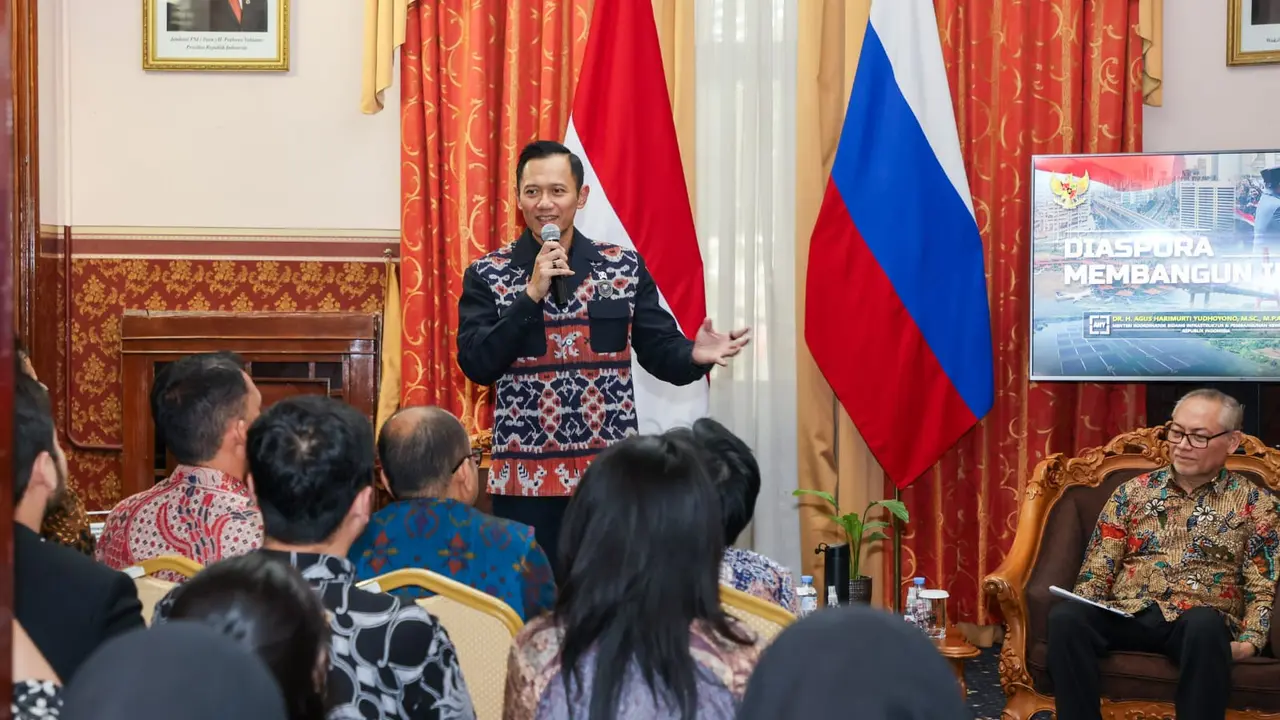 Menteri Koordinator Bidang Infrastruktur dan Pembangunan Kewilayahan AHY mengajak diaspora Indonesia di Rusia berkontribusi dalam pembangunan nasional melalui investasi, inovasi, dan jejaring profesional.