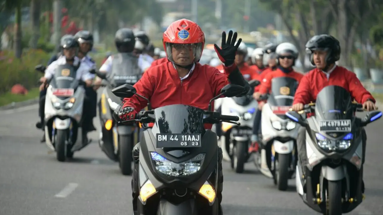 Menhub Kampanye Keselamatan di Pekanbaru