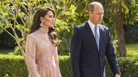 Pangeran William dan Kate Middleton. (Royal Hashemite Court via AP)
