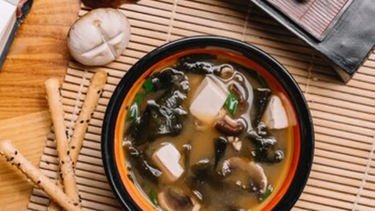 Sup Miso Jamur