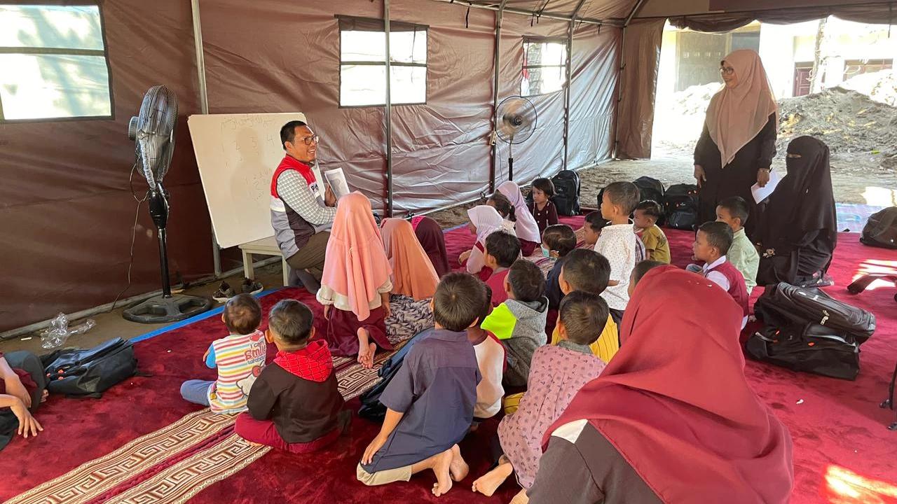 Pulihkan Aktivitas Pendidikan, Dua Posko Difungsikan Jadi Sekolah dan Pesantren di Pidie Jaya Aceh
