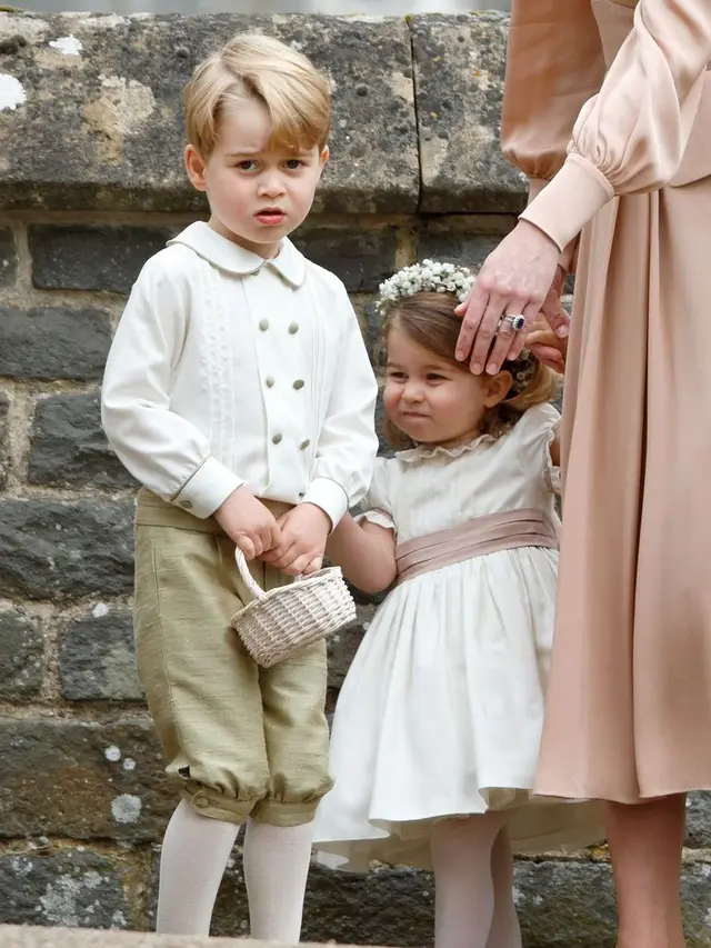 [Bintang] Pangeran George dan Putri Charlotte