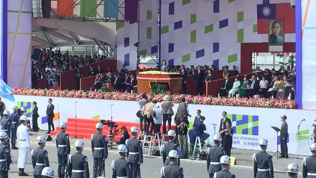 Presiden Tsai Ing-wen berpidato di peringatan Hari Kemerdekaan Taiwan ke-108 di Istana Negara, Taipei. (Liputan6.com/Teddy Tri Setio Berty)