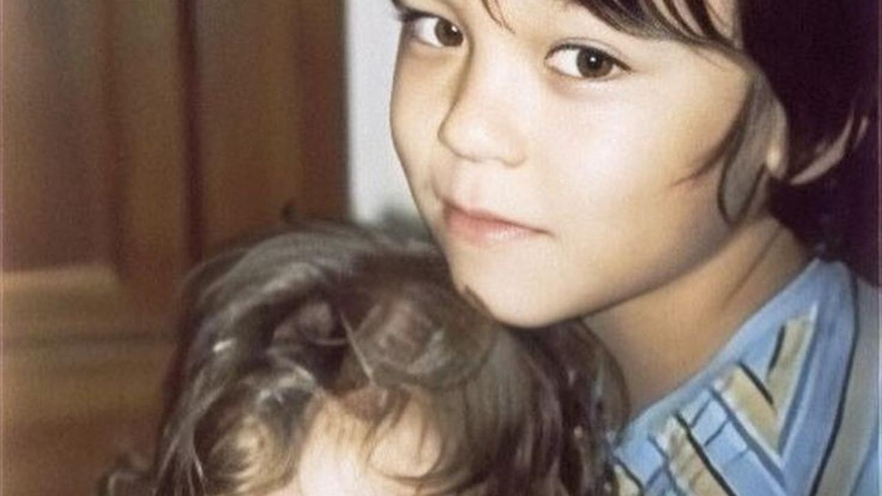 Vernon dan Sofia Chew kecil sudah menarik perhatian banyak orang dengan kombinasi visual blasteran Korea-Amerika mereka yang mencuri hati.