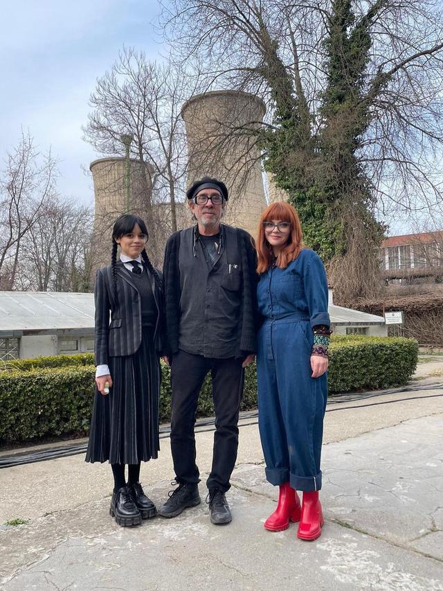 Pemeran Serial Wednesday