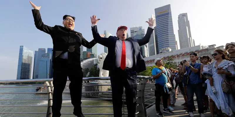 Gaya Konyol Kim Jong-un KW dan Donald Trump KW Jelang KTT