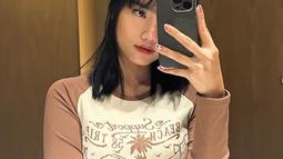 Penampilan Fuji dengan poni barunya itu pun menjadi sorotan netizen di Instagram. (FOTO: instagram.com/fuji_an/)