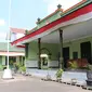 Gedung bersejarah yang kini menjadi markas TNI AD Kodim 0721/Blora itu menjadi saksi pemberontakan Partai Komunis Indonesia di Blora. (Liputan6.com/ Ahmad Adirin)