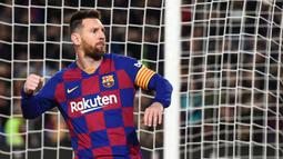 2. Lionel Messi (115 gol) - Pemain yang sedang dikaitkan dengan Manchester City ini menjadi pesaing Ronaldo dalam jumlah gol di kompetisi Liga Champions. Lionel Messi memiliki catatan 115 gol dari seluruh penampilannya di Liga Champions. (AFP/Josep Lago)