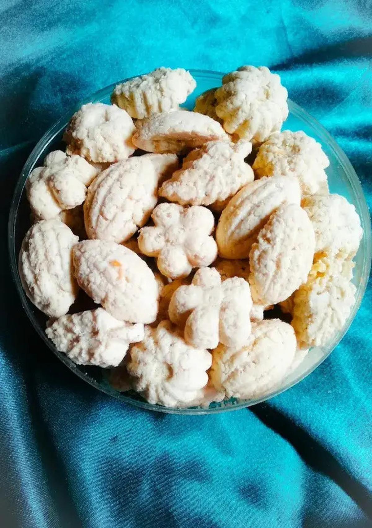 Cara Membuat Sagon Kelapa dengan Rasa Khas yang Legendaris