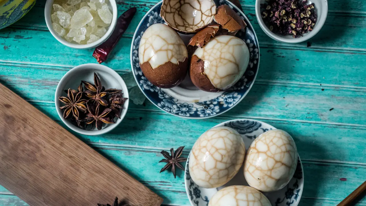 telur rendam teh