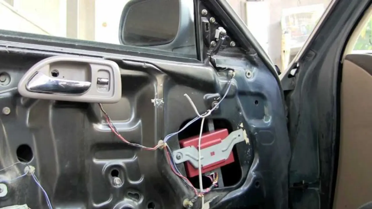 Kiat Atasi Central Door Lock yang Malfungsi