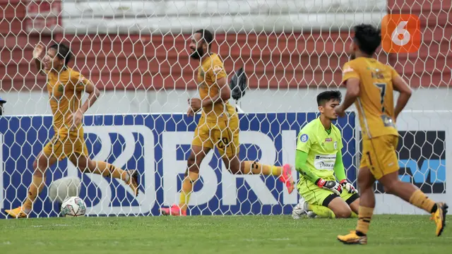 Foto: Kalahkan Persipura Jayapura di Pekan ke-15, Bhayangkara FC Masih Puncaki Klasemen Sementara BRI Liga 1