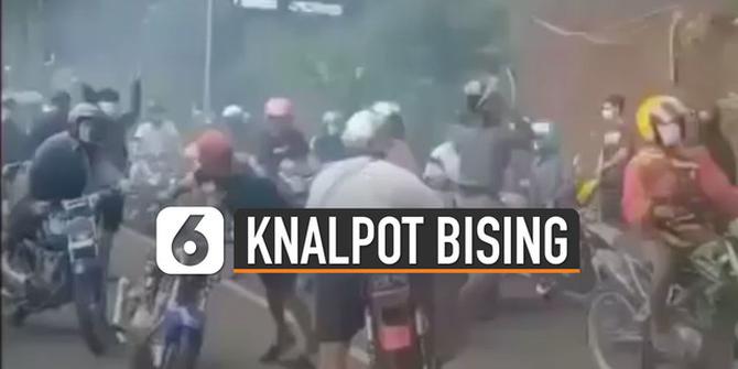 VIDEO: Meresahkan, Konvoi Puluhan Motor Berknalpot Bising di Tengah Jalan