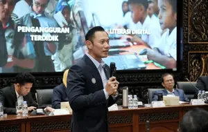 AHY: Sustainable Aviation Fuel Mulai Digunakan di Indonesia pada 2027