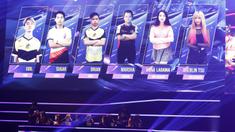 Tim All star Magic Moniyan bersiap menghadapi tim Magic Academy pada Mobile Legends Bang Bang: All Star 2019 di Tenis Indoor Senayan, Jakarta, Sabtu (20/7). MLBB All Star Team dibagi menjadi 4 tim yang dipimpin pemain Onic eSports. (Bola.com/Yoppy Renato)