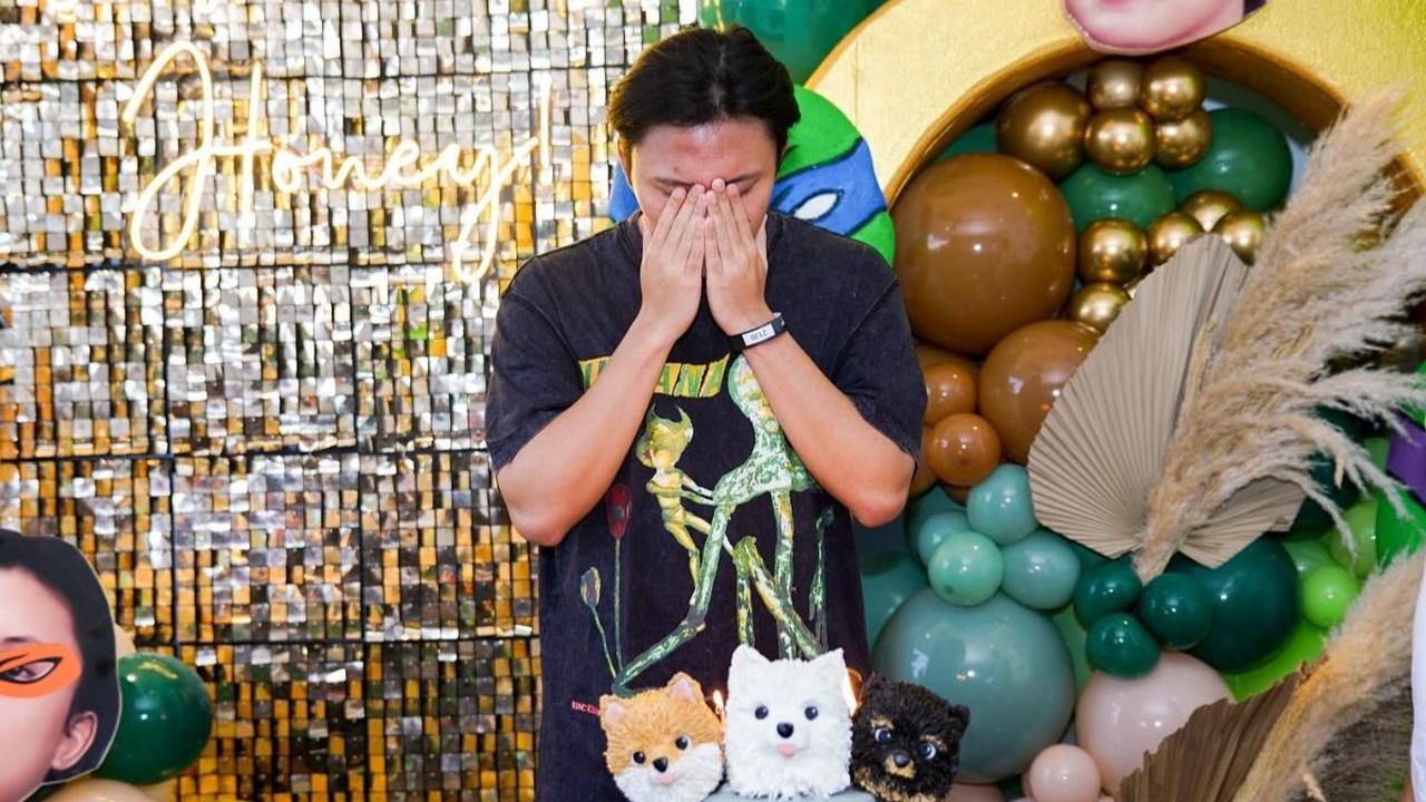 Tak sedikit pula netizen yang ikut mendoakan Rizky Febian yang sedang berulang tahun.<br>