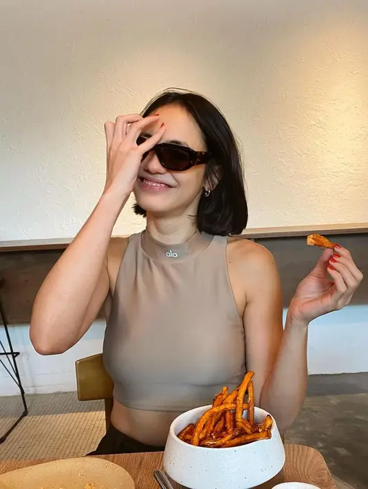 <p>[Instagram/pevpearce]</p>