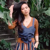 Beauty vlogger ini jadi salah satu nominasi di acara XYZ Day 2018. (Sumber foto: abellyc/instagram)