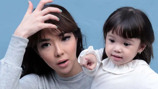 [Bintang] Gisel Anastasia dan Gempi
