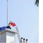 Perobekan Bendera Belanda di Surabaya (Sumber: Instagram/@surabayasparkling)