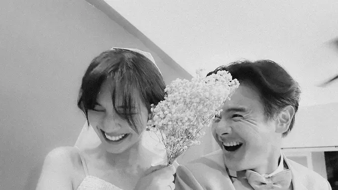 Sheila Dara unggah foto pernikahan dengan Dion Wiyoko