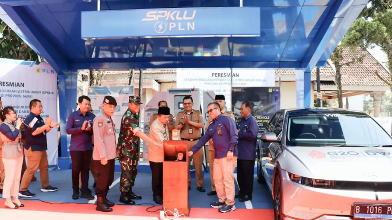PLN Resmikan SPKLU pertama di Provinsi Jambi