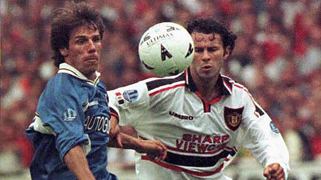Gianfranco Zola, Terbuang di Italia dan Bersinar di Chelsea