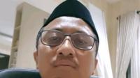 Ustaz Yusuf Mansur (https://www.instagram.com/p/CjM5_leJKqL/)