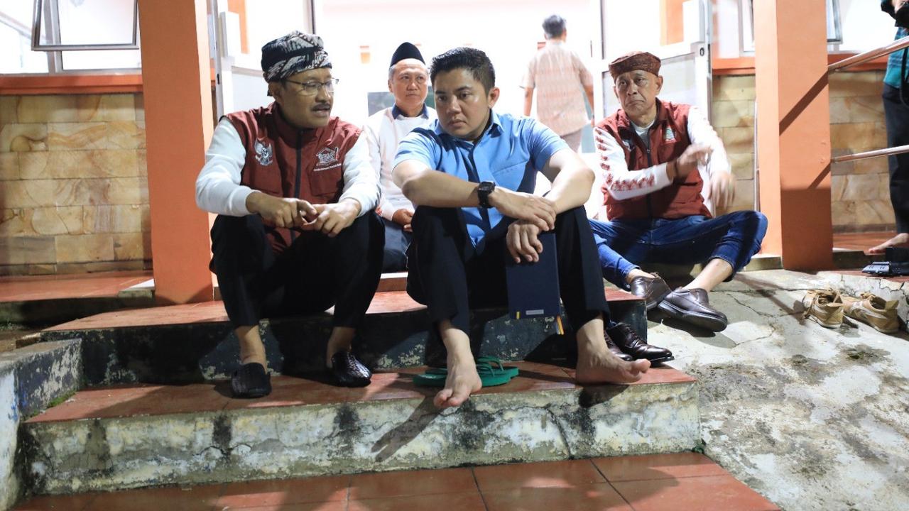VIDEO: Reaksi Seskab Teddy Didaulat Jadi Duta Sekolah Rakyat Depan Prabowo & Panglima TNI