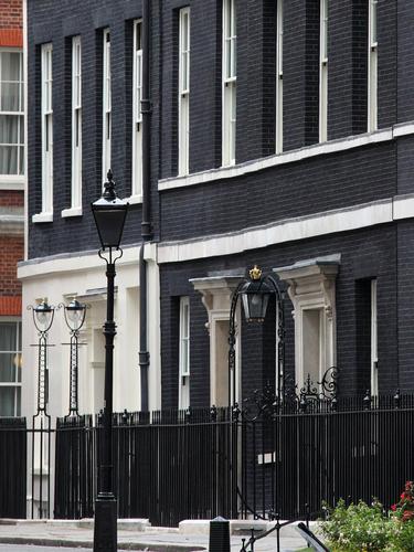 Rencana Kontroversial PM Inggris Dirikan Badan Amal untuk Renovasi Rumah Dinas, Dianggap Hanya Penuhi Selera Mahal Tunangan