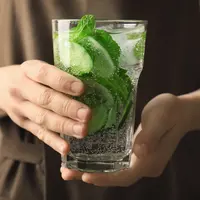 Infused water mentimun dan mint. (Foto: shutterstock)