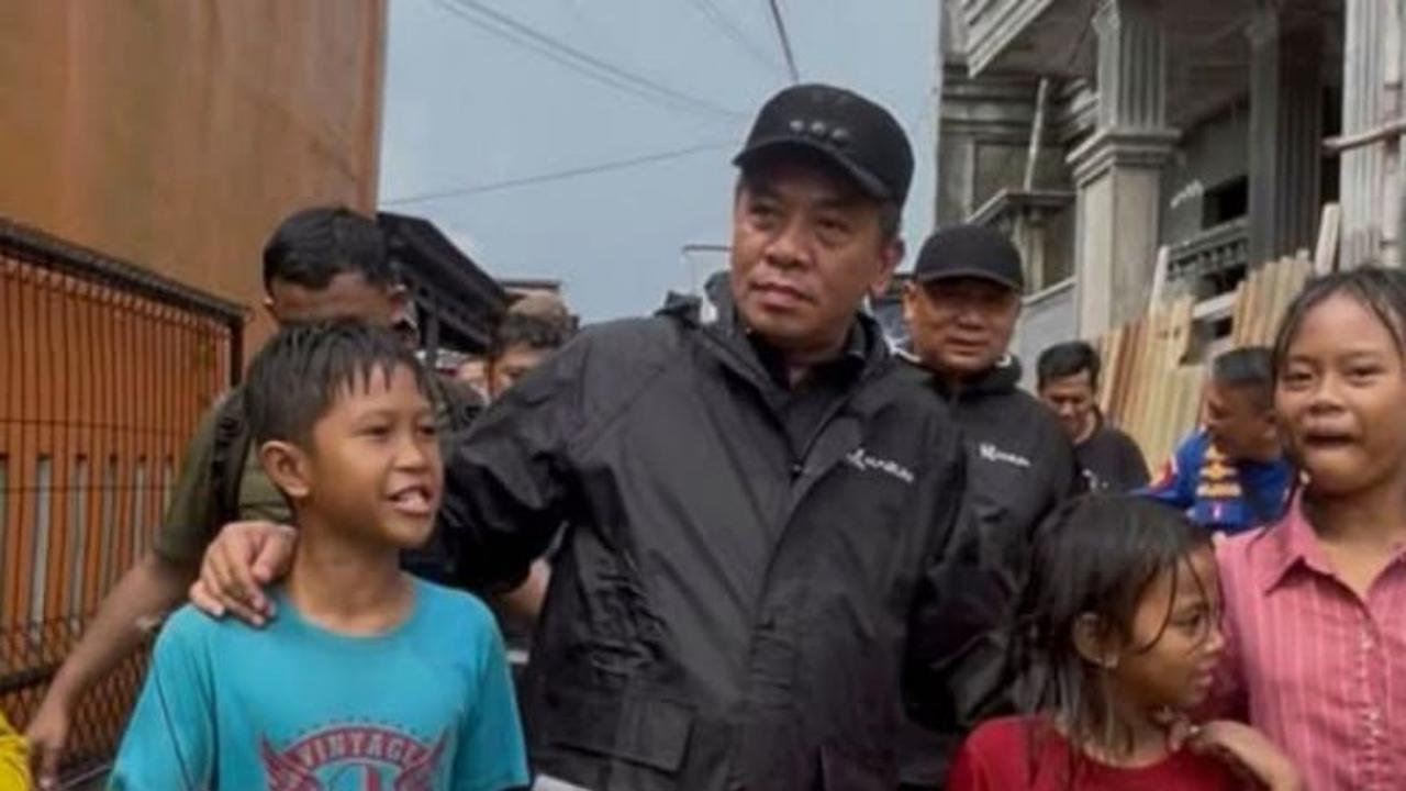 Bupati Karawang Segera Evaluasi Tata Ruang Perumahan, Atasi Banjir Akibat Drainase Buruk
