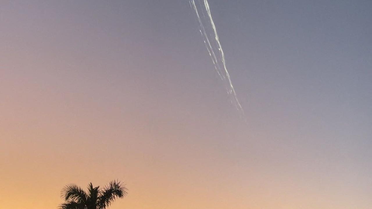 Roket SpaceX Starship Elon Musk meledak di luar angkasa