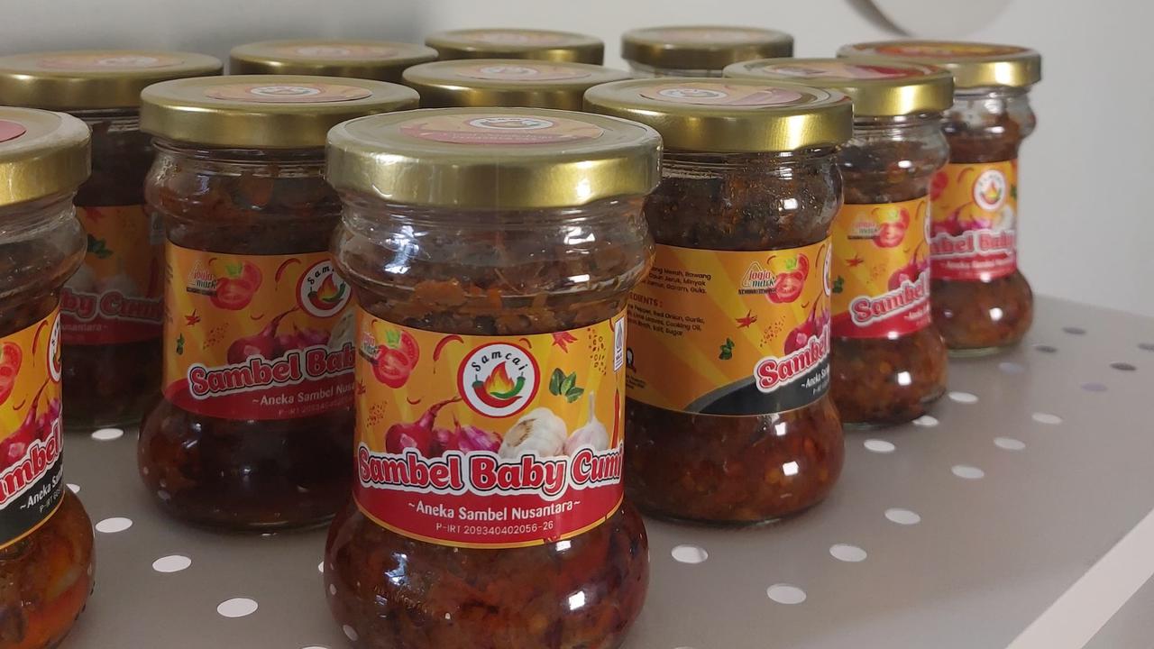 Kisah Perjalanan UMKM Sambal Samcai, dari Dapur Kecil hingga Menembus Pasar Lebih Luas Berkat Binaan BRI