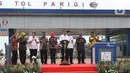 Presiden Joko Widodo atau Jokowi memberi sambutan saat peresmian Tol JORR II ruas Kunciran-Serpong, Tangerang Selatan, Jumat (6/12/2019). Setelah peresmian, ruas tol sepanjang 11,1 km tersebut siap digunakan oleh masyarakat jelang Natal 2019 dan Tahun Baru 2020. (Liputan6.com/Angga Yuniar)
