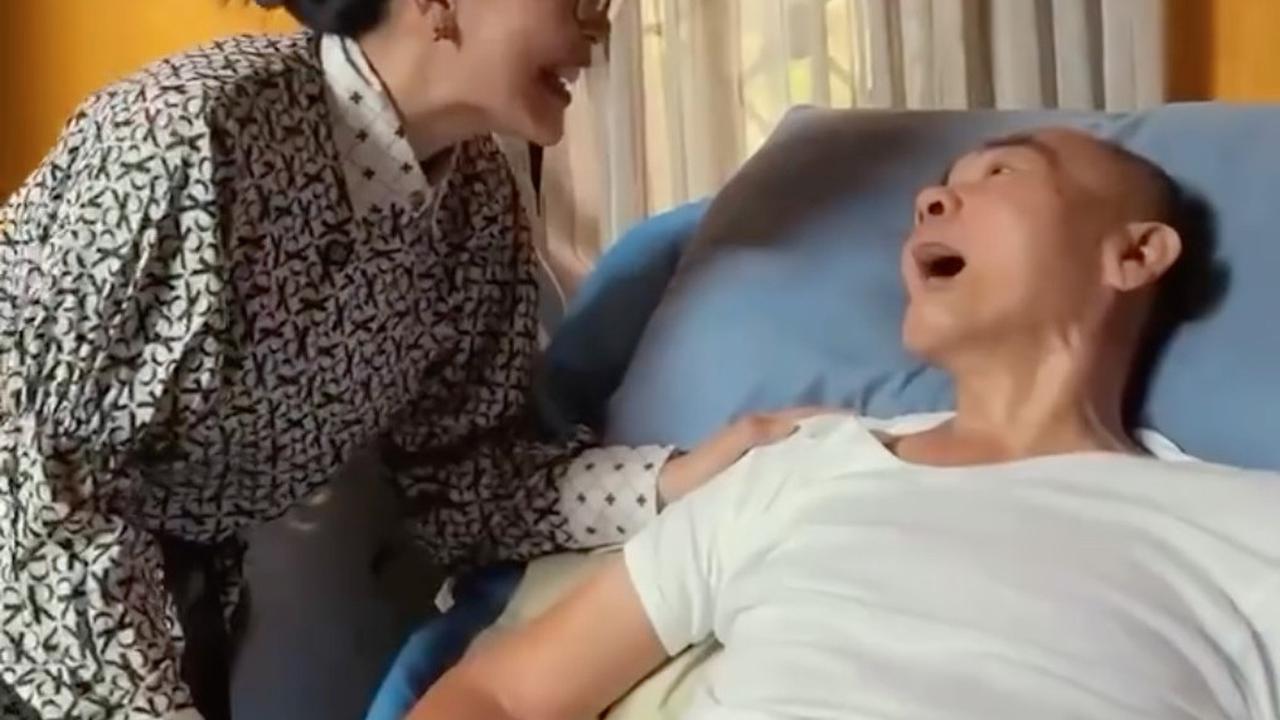 Rieke Diah Pitaloka jenguk Mat Solar.  (Foto: Dok. Instagram @riekediahp)