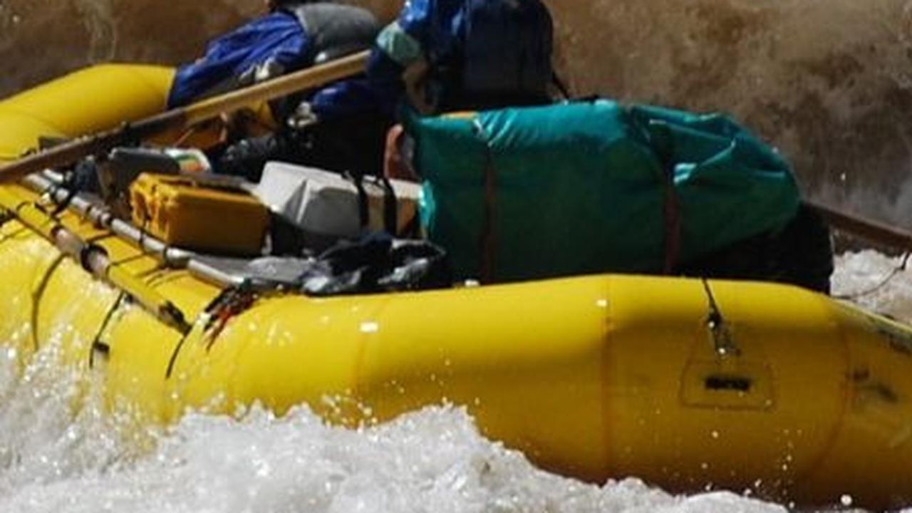<b>Memacu Adrenalin Bermain Arung Jeram</b>