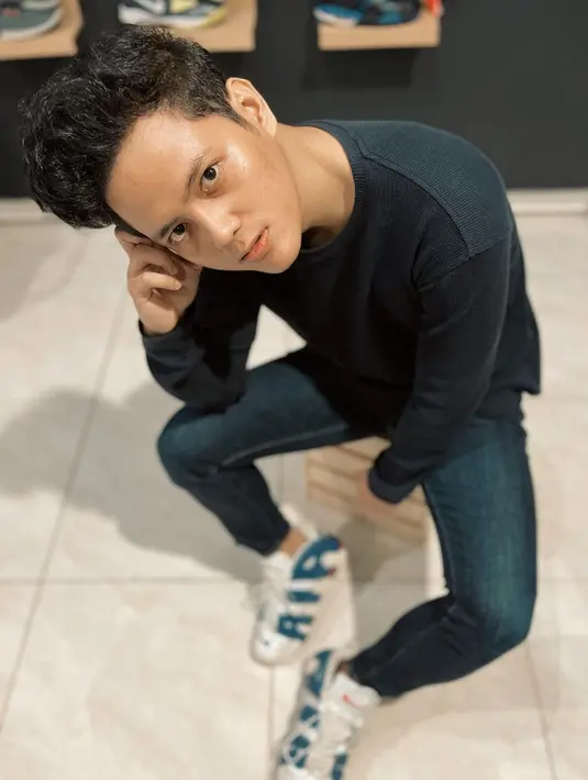 Di tahun 2020, Stevan Pasaribu kembali merilis lagu yang berjudul Belum Siap Kehilangan. Namanya semakin dikenal berkat lagu ini. (FOTO: instagram.com/stevan_pasaribu/)