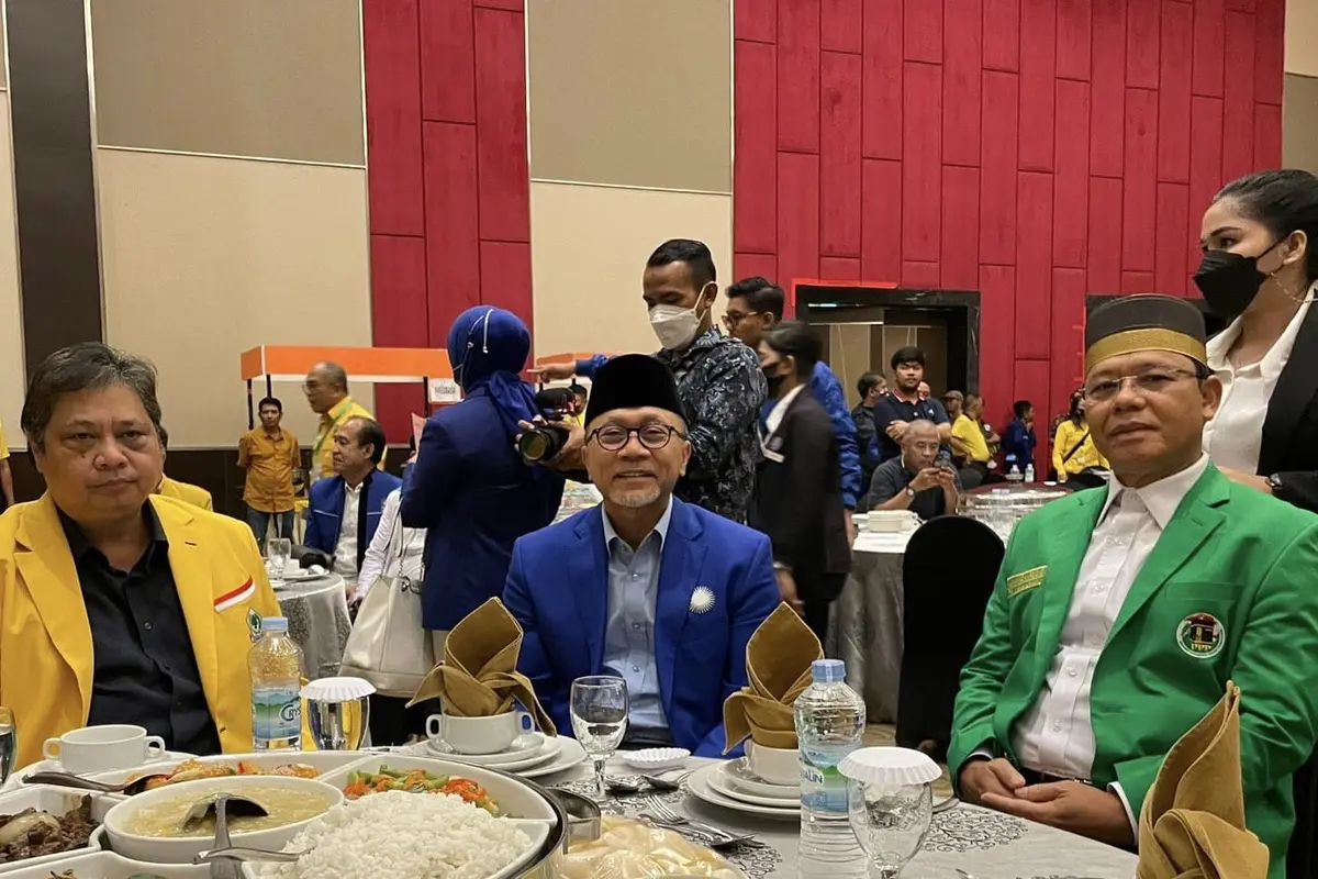 Ketum Golkar Airlangga Hartarto, Ketum PAN Zulkifli Hasan, dan Ketum PPP Muhammad Mardiono