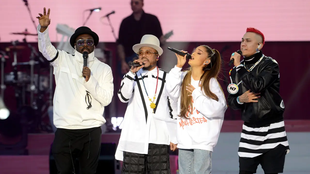 [Bintang] Black Eyed Peas dan Ariana Grande Bersatu di One Love Manchester