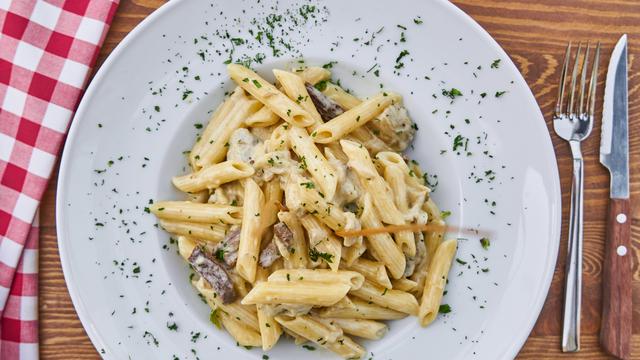 pasta alfredo