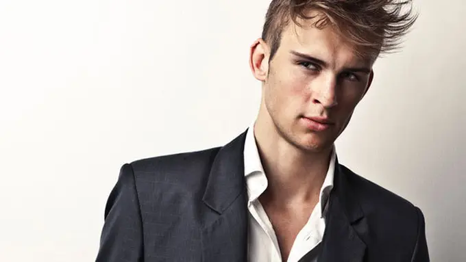 (c) shutterstock.com