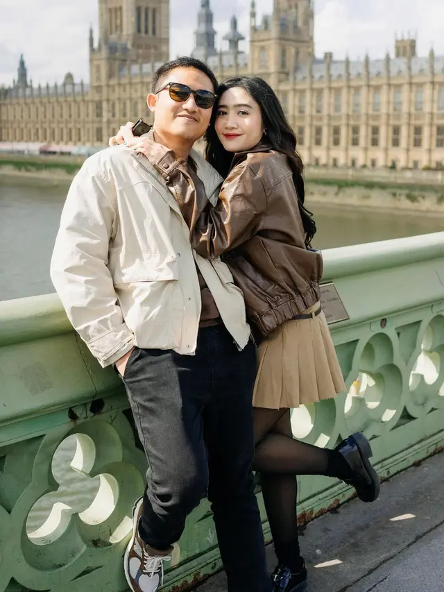 Febby Rastanty dan Orang Tua