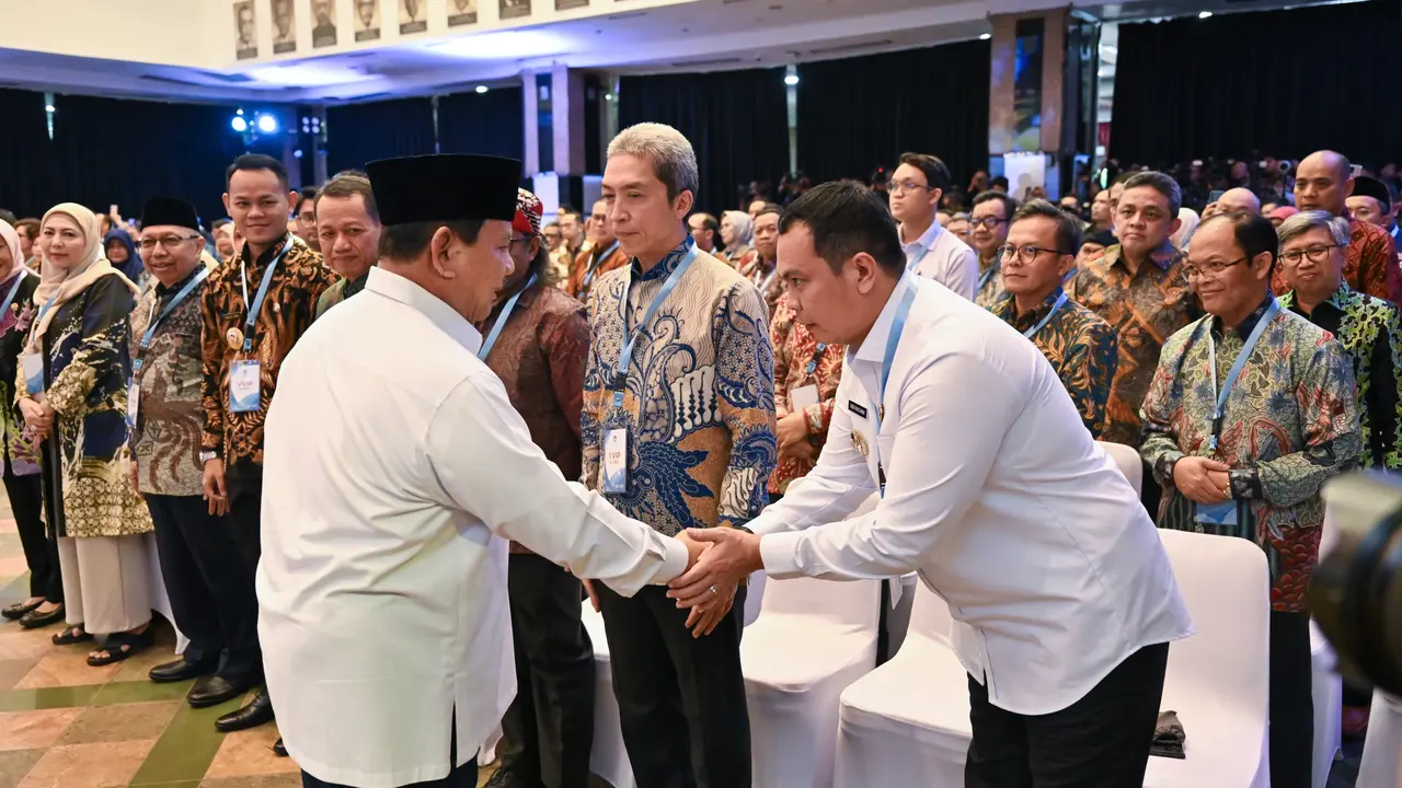 Presiden Prabowo Subianto dan Wali Kota Serang, Budi Rustandi (Istimewa)