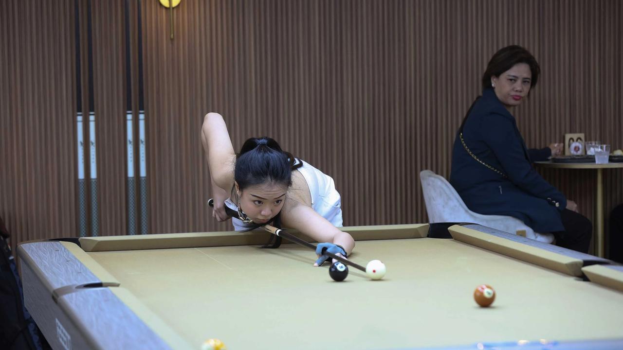 FOTO: Gowadra Billiard Hadirkan Ruang Hiburan Keluarga di PIK 2