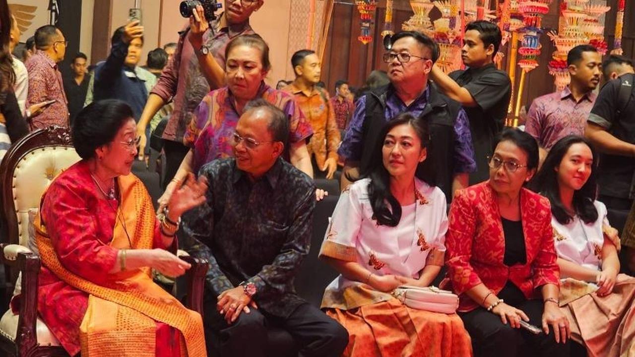 Singgasana Seni Bung Karno: Membangkitkan Sisi Artistik Sang Proklamator Lewat Karya Generasi Muda